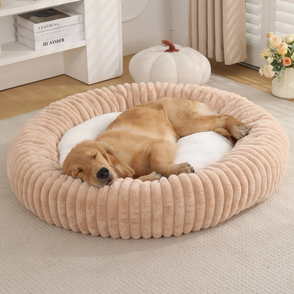 Supportive donut pet bed for indoor use